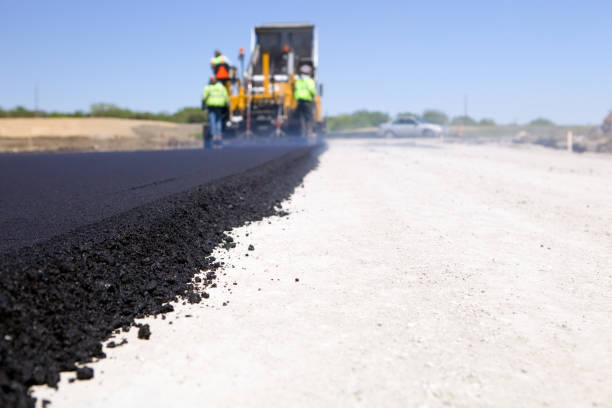 Best Driveway Pavers Near Me  in Saunders Lake, OR
