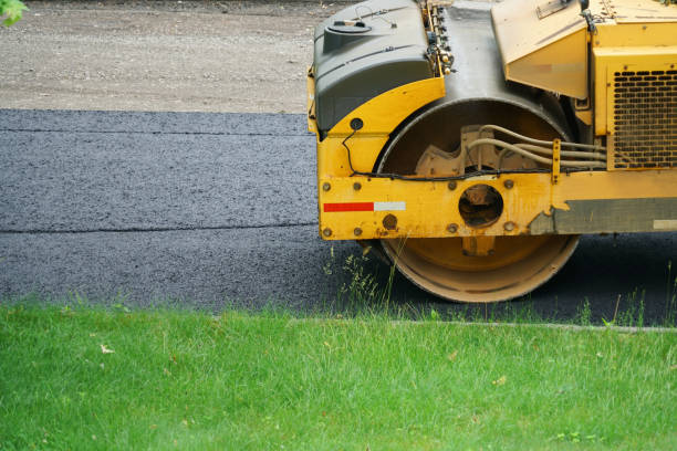 Best Driveway Resurfacing Pavers  in Saunders Lake, OR